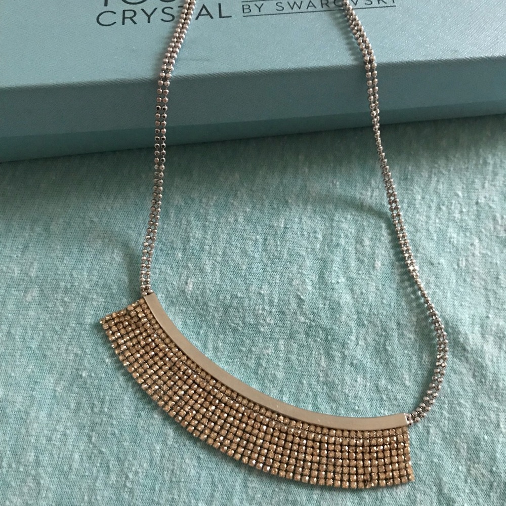SWAROVSKI CRYSTAL NECKLACE!!!!